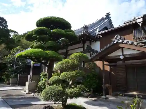 西光寺の建物その他