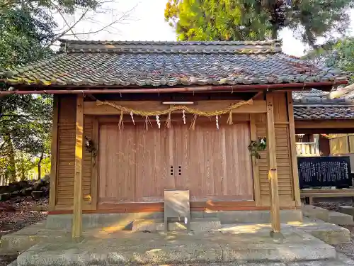 南宮御旅神社の末社