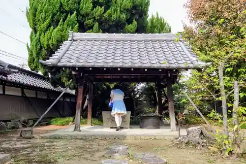覚順寺の手水舎