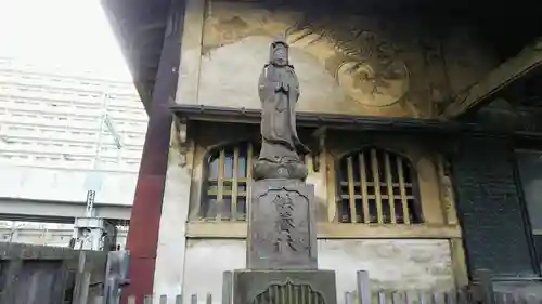 善福寺の像