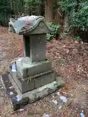 保土原神社の末社