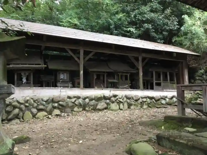 宇藝神社の末社・摂社