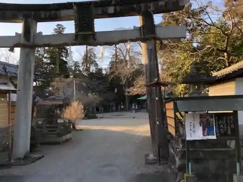 河桁御河辺神社の鳥居