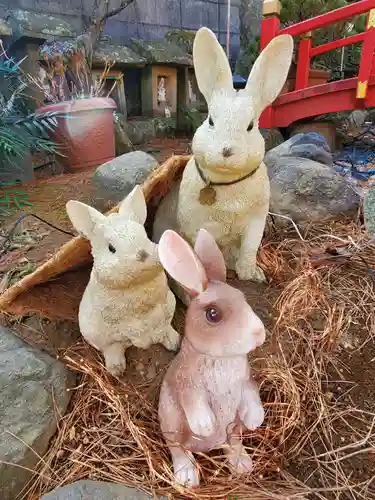 御嶽山神社の狛犬