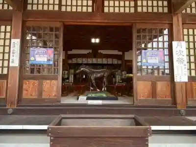 玉井宮東照宮の{uncategorized: "未分類", other: "その他", undefined: "問題あり", building: "その他建物", grave: "お墓", sacred_gate: "鳥居", guardian: "狛犬", statue: "像", buddha: "仏像", history: "歴史", nature: "自然", garden: "庭園", animal: "動物", pagoda: "塔", temizu: "手水舎", mountain_gate: "山門・神門", sanctuary: "本殿・本堂", subordinate: "末社・摂社", art: "芸術", scenery: "景色", jizo: "地蔵", ema: "絵馬", goshuin: "御朱印", omikuji: "おみくじ", items: "授与品その他", amulet: "お守り", goshuincho: "御朱印帳", eats: "食事", festival: "お祭り", votive_dance: "神楽", shichigosan: "七五三参", wedding: "結婚式", experience: "体験その他", initially: "初詣", around: "周辺", anti_infection: "感染症対策"}