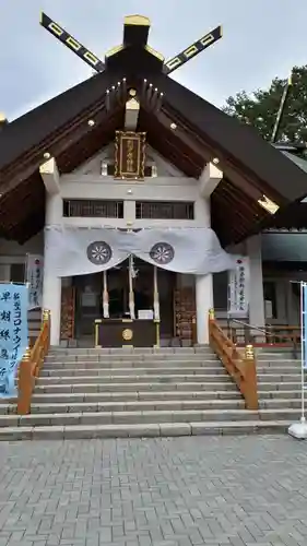 烈々布神社の本殿・本堂