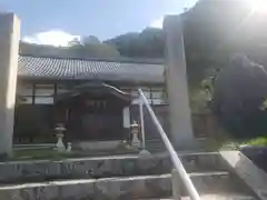 阿弥陀寺の本殿