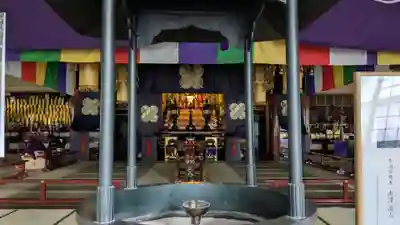 立山寺の本殿・本堂