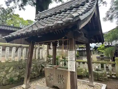 御坂神社の手水舎