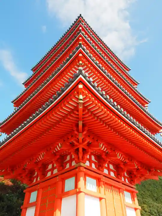 総本山 本福寺の塔