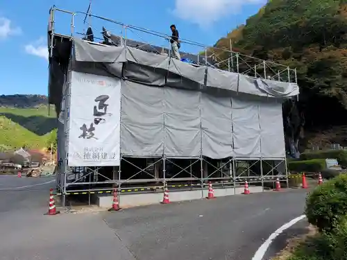 高蔵寺の山門