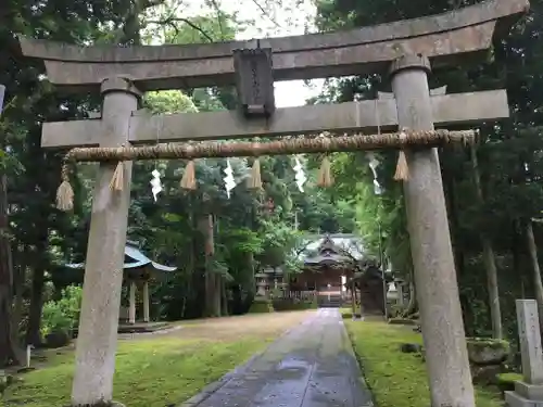 佐々牟志神社の鳥居