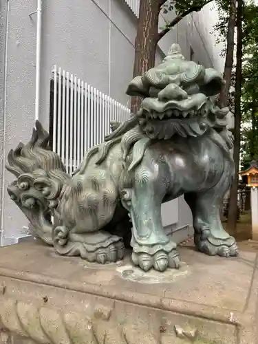 花園神社の狛犬
