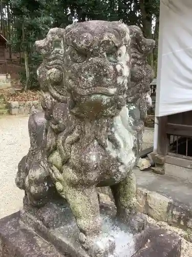 多度神社の狛犬