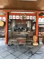 源九郎稲荷神社の本殿