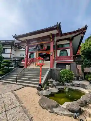 放生寺の本殿・本堂