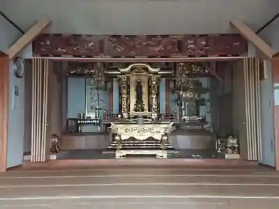 西運寺の本殿・本堂