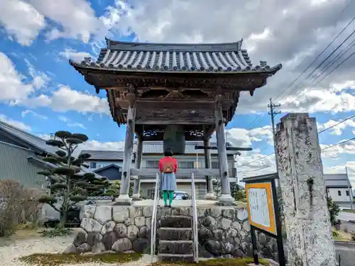 蓮行寺の建物その他