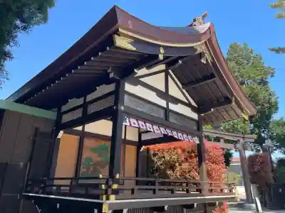 中野沼袋氷川神社の{uncategorized: "未分類", other: "その他", undefined: "問題あり", building: "その他建物", grave: "お墓", sacred_gate: "鳥居", guardian: "狛犬", statue: "像", buddha: "仏像", history: "歴史", nature: "自然", garden: "庭園", animal: "動物", pagoda: "塔", temizu: "手水舎", mountain_gate: "山門・神門", sanctuary: "本殿・本堂", subordinate: "末社・摂社", art: "芸術", scenery: "景色", jizo: "地蔵", ema: "絵馬", goshuin: "御朱印", omikuji: "おみくじ", items: "授与品その他", amulet: "お守り", goshuincho: "御朱印帳", eats: "食事", festival: "お祭り", votive_dance: "神楽", shichigosan: "七五三参", wedding: "結婚式", experience: "体験その他", initially: "初詣", around: "周辺", anti_infection: "感染症対策"}