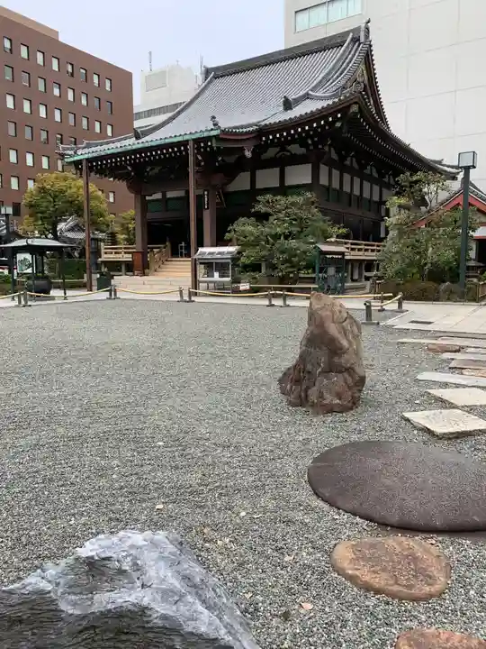 太融寺の本殿・本堂