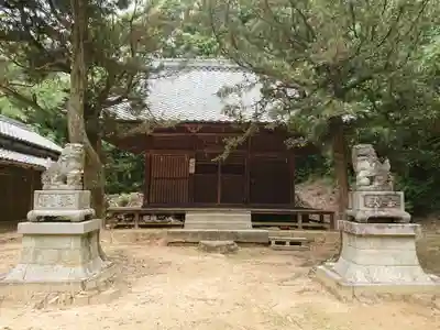 児子社の本殿・本堂