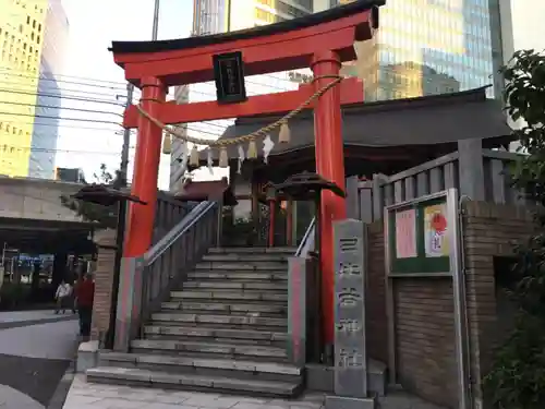 日比谷神社の鳥居