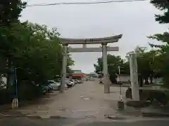 南明治八幡社の鳥居