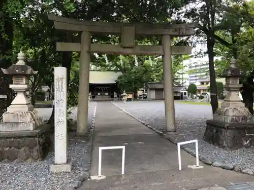 前島神社の鳥居