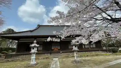 金剛寿院 (伝法寺)の本殿・本堂