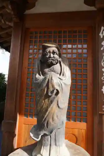 法輪寺の像