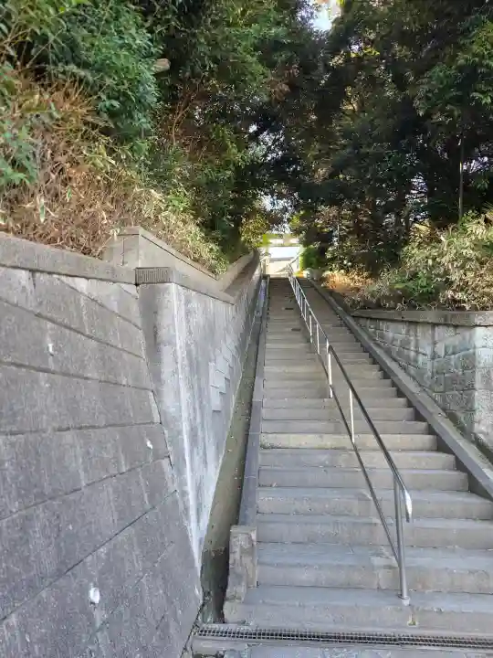 赤羽八幡神社の{uncategorized: "未分類", other: "その他", undefined: "問題あり", building: "その他建物", grave: "お墓", sacred_gate: "鳥居", guardian: "狛犬", statue: "像", buddha: "仏像", history: "歴史", nature: "自然", garden: "庭園", animal: "動物", pagoda: "塔", temizu: "手水舎", mountain_gate: "山門・神門", sanctuary: "本殿・本堂", subordinate: "末社・摂社", art: "芸術", scenery: "景色", jizo: "地蔵", ema: "絵馬", goshuin: "御朱印", omikuji: "おみくじ", items: "授与品その他", amulet: "お守り", goshuincho: "御朱印帳", eats: "食事", festival: "お祭り", votive_dance: "神楽", shichigosan: "七五三参", wedding: "結婚式", experience: "体験その他", initially: "初詣", around: "周辺", anti_infection: "感染症対策"}