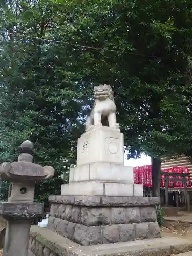 諏訪神社の狛犬