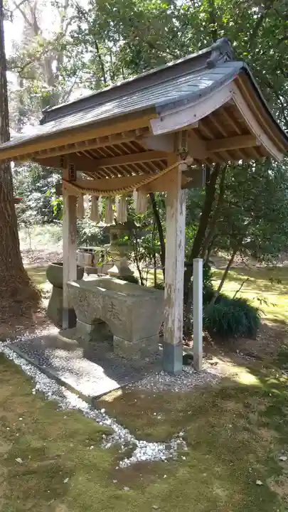 子安神社の手水舎