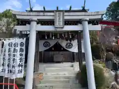 三光稲荷神社の鳥居