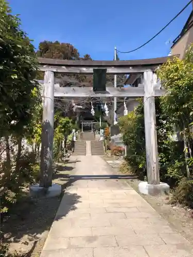 春日神社の{uncategorized: "未分類", other: "その他", undefined: "問題あり", building: "その他建物", grave: "お墓", sacred_gate: "鳥居", guardian: "狛犬", statue: "像", buddha: "仏像", history: "歴史", nature: "自然", garden: "庭園", animal: "動物", pagoda: "塔", temizu: "手水舎", mountain_gate: "山門・神門", sanctuary: "本殿・本堂", subordinate: "末社・摂社", art: "芸術", scenery: "景色", jizo: "地蔵", ema: "絵馬", goshuin: "御朱印", omikuji: "おみくじ", items: "授与品その他", amulet: "お守り", goshuincho: "御朱印帳", eats: "食事", festival: "お祭り", votive_dance: "神楽", shichigosan: "七五三参", wedding: "結婚式", experience: "体験その他", initially: "初詣", around: "周辺", anti_infection: "感染症対策"}