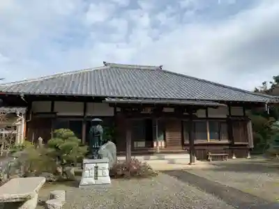 寿薬寺の本殿・本堂