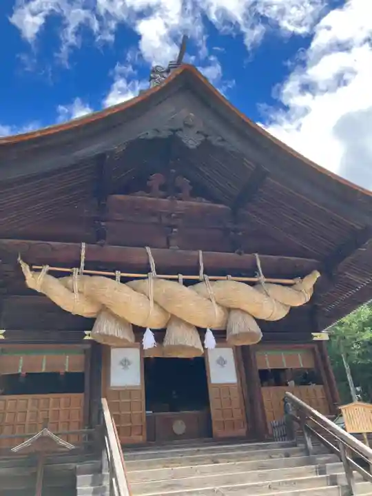 諏訪大社下社秋宮(長野県)