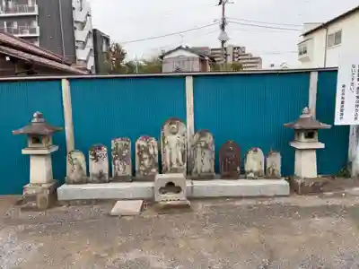 東福寺滝台阿弥陀堂(千葉県)