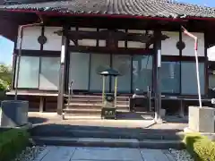 観音寺の本殿