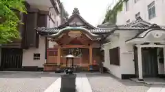 真源寺（入谷鬼子母神）の本殿