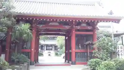 浄土宗南命山善光寺の山門・神門