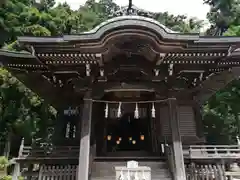 御霊神社の本殿