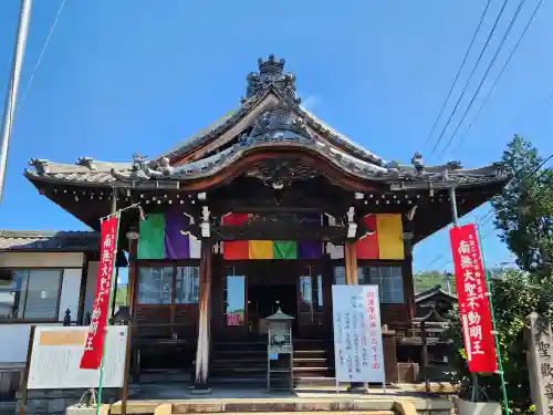 長福寺の本殿