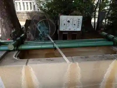 桐ヶ谷氷川神社の手水舎