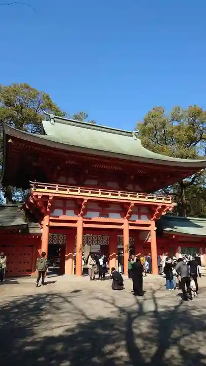 武蔵一宮氷川神社の山門・神門