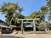 埼玉縣護國神社の{uncategorized: "未分類", other: "その他", undefined: "問題あり", building: "その他建物", grave: "お墓", sacred_gate: "鳥居", guardian: "狛犬", statue: "像", buddha: "仏像", history: "歴史", nature: "自然", garden: "庭園", animal: "動物", pagoda: "塔", temizu: "手水舎", mountain_gate: "山門・神門", sanctuary: "本殿・本堂", subordinate: "末社・摂社", art: "芸術", scenery: "景色", jizo: "地蔵", ema: "絵馬", goshuin: "御朱印", omikuji: "おみくじ", items: "授与品その他", amulet: "お守り", goshuincho: "御朱印帳", eats: "食事", festival: "お祭り", votive_dance: "神楽", shichigosan: "七五三参", wedding: "結婚式", experience: "体験その他", initially: "初詣", around: "周辺", anti_infection: "感染症対策"}