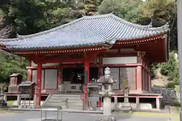 観音寺の本殿・本堂