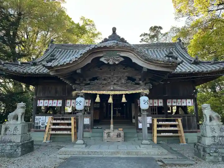 大御和神社の{uncategorized: "未分類", other: "その他", undefined: "問題あり", building: "その他建物", grave: "お墓", sacred_gate: "鳥居", guardian: "狛犬", statue: "像", buddha: "仏像", history: "歴史", nature: "自然", garden: "庭園", animal: "動物", pagoda: "塔", temizu: "手水舎", mountain_gate: "山門・神門", sanctuary: "本殿・本堂", subordinate: "末社・摂社", art: "芸術", scenery: "景色", jizo: "地蔵", ema: "絵馬", goshuin: "御朱印", omikuji: "おみくじ", items: "授与品その他", amulet: "お守り", goshuincho: "御朱印帳", eats: "食事", festival: "お祭り", votive_dance: "神楽", shichigosan: "七五三参", wedding: "結婚式", experience: "体験その他", initially: "初詣", around: "周辺", anti_infection: "感染症対策"}
