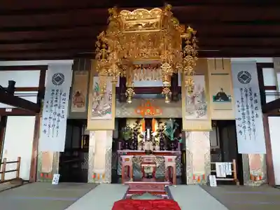 崇福寺の本殿・本堂