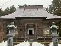 国上寺の本殿・本堂
